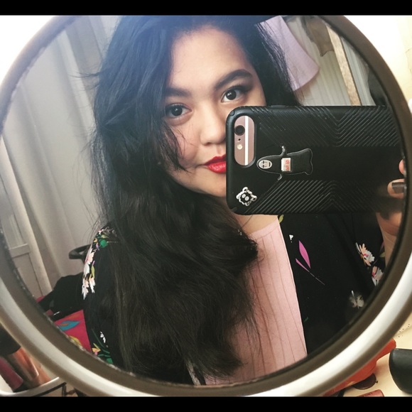 Meet your Posher, Juliana - Picture 4 of 5